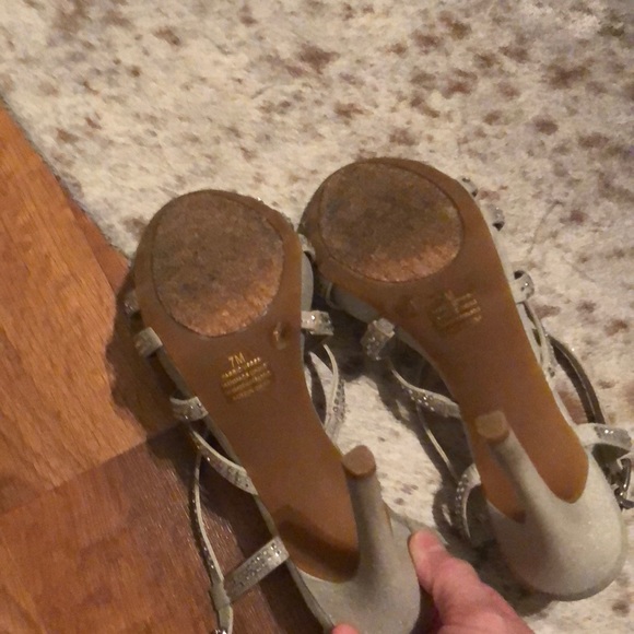 High heels - Picture 4 of 4